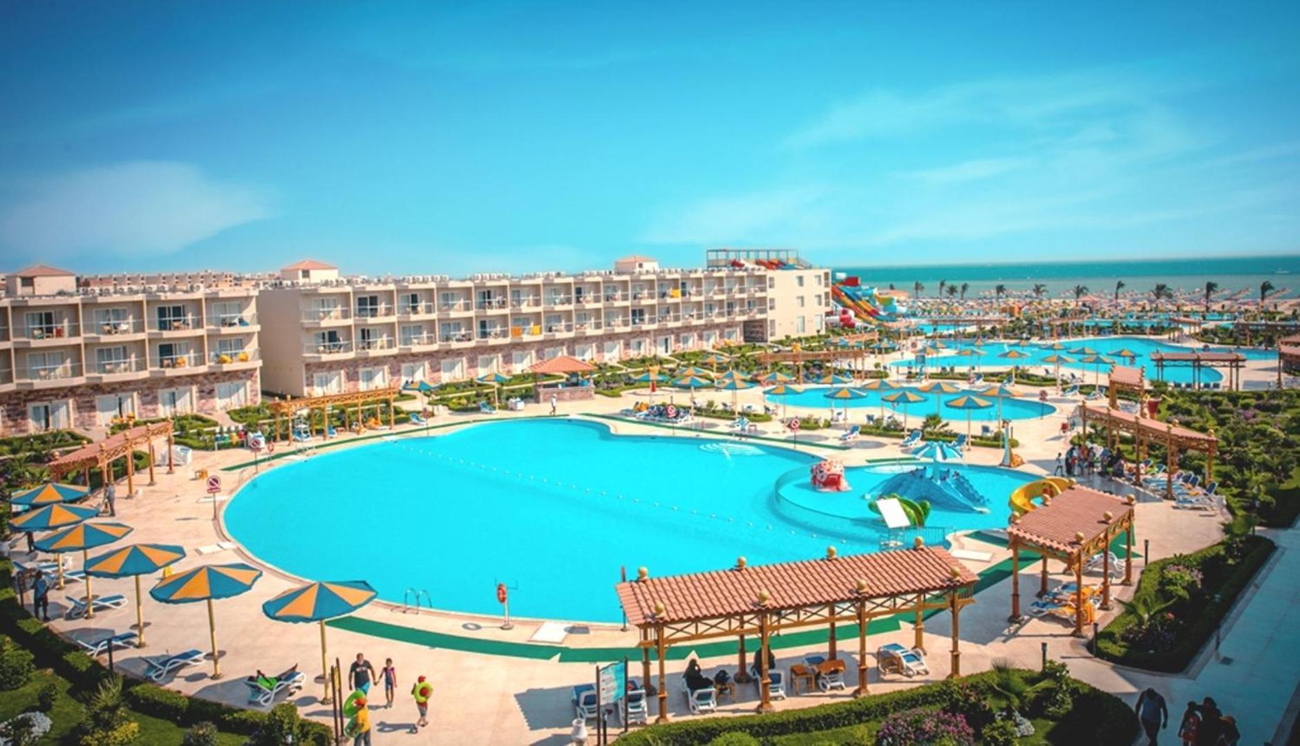 Hawaii Paradise Aqua Park - Families And Couples Only
