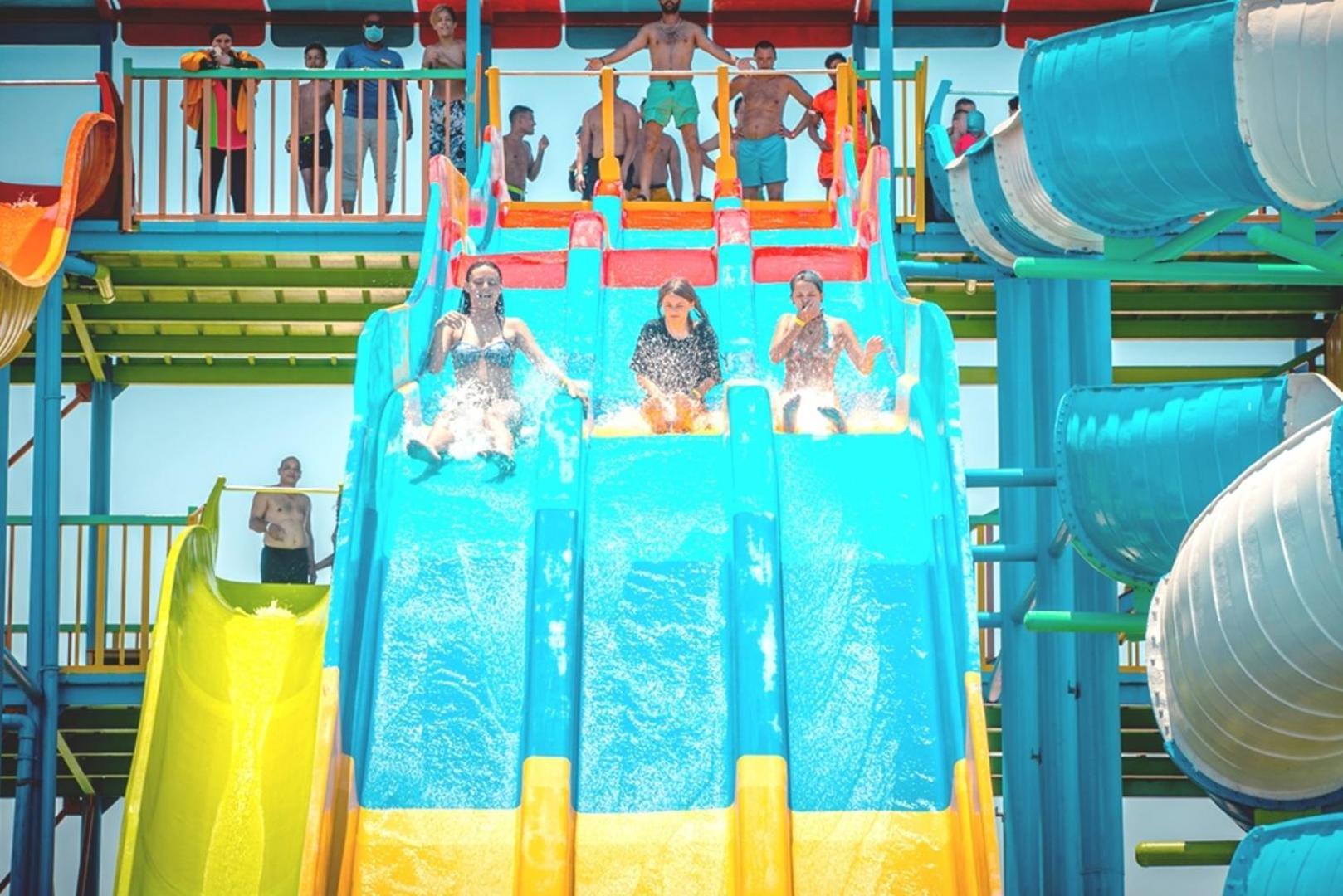 Hawaii Paradise Aqua Park - Families And Couples Only 5* Hurghada